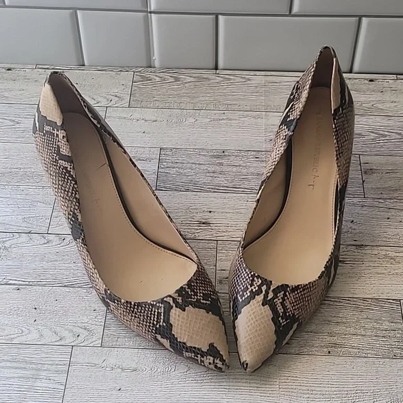 Banana Republic Shoes Banana Republic 95m 3in Brown Snake Skin